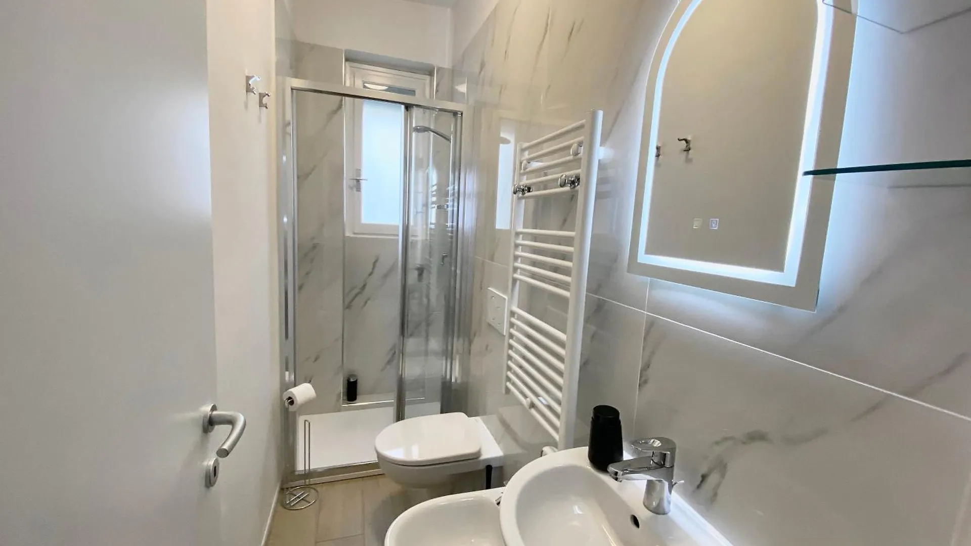 Florence Apartment 10 Min Dal Centro-50 Mt Tram Italy